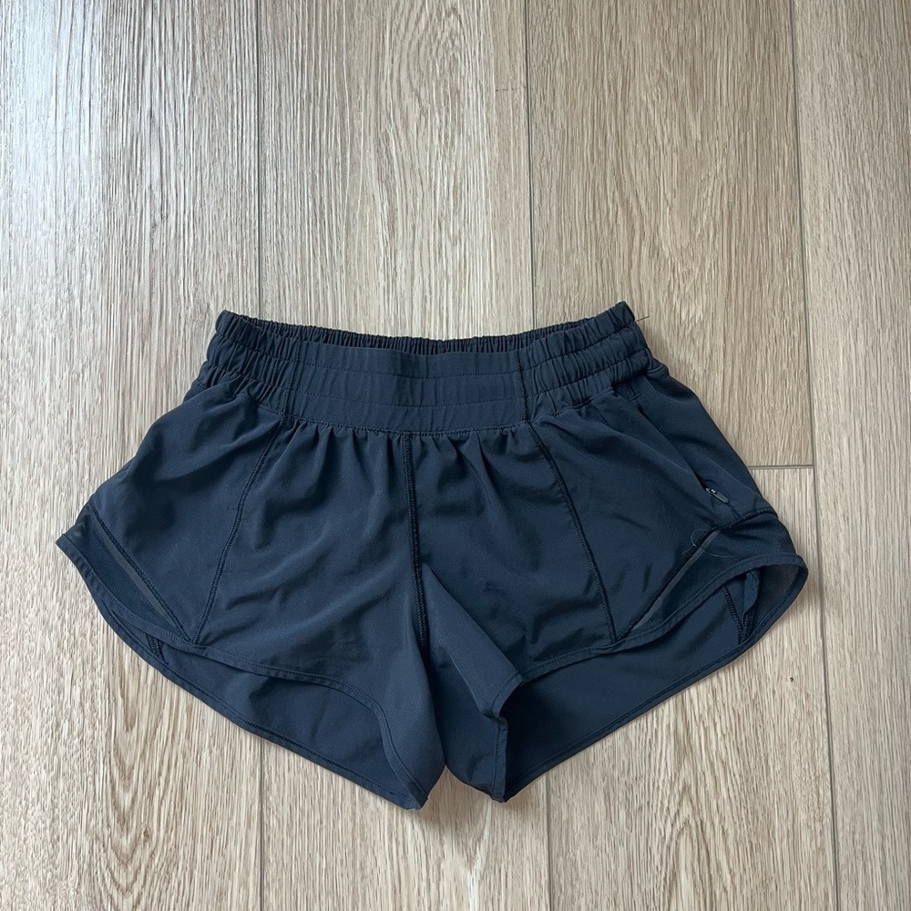 Lululemon Women's Black Shorts